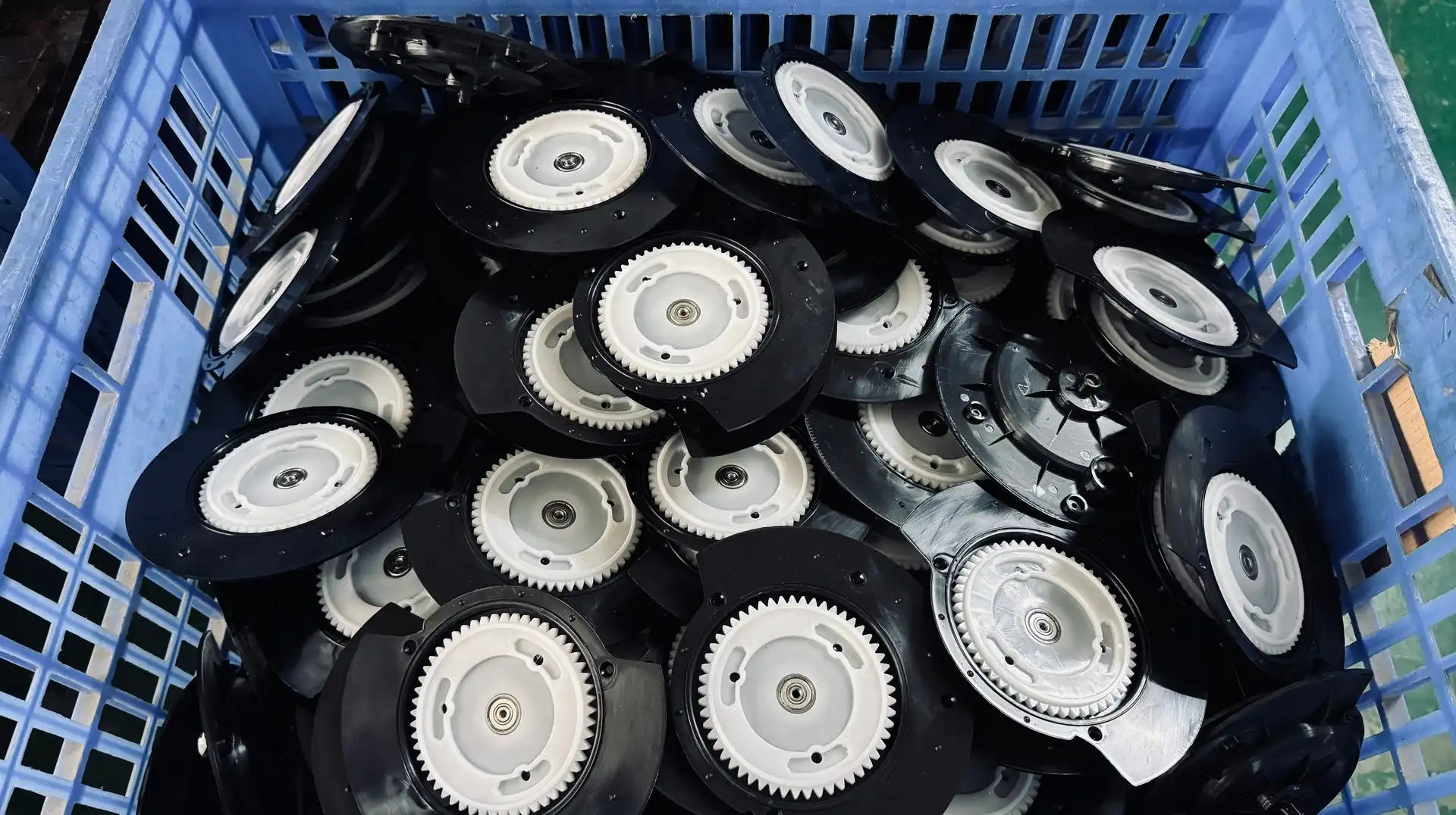 Precision Gears Blades